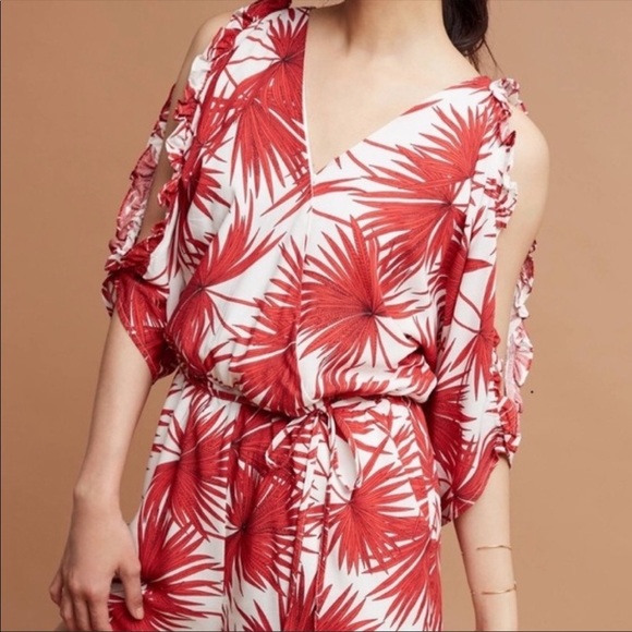 Gently Worn Bishop + Young Cold-Shoulder Romper-Large - Picture 2 of 11